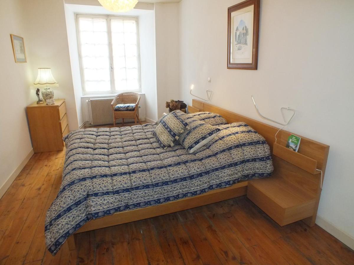 Chez Vous... A La Chanoinerie Apartment Brioude